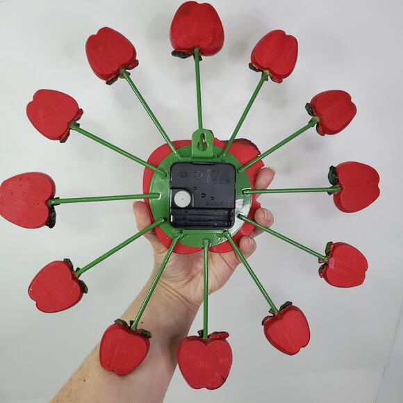 3D Red Apple Wall Clock Farmhouse Kitchen Kids Living Room Vintage Retro Decor - Picture 3 of 5